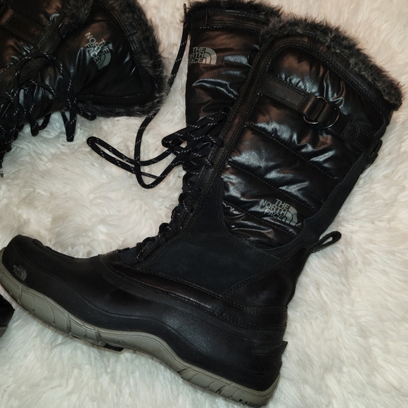 ✨️HP✨️ North face Snow Boots - Picture 4 of 5